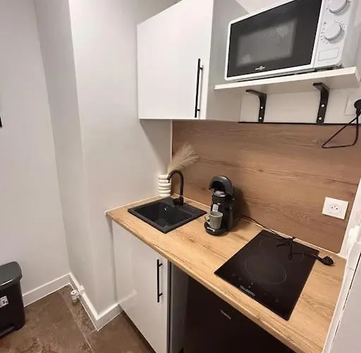 La Secrete Et Son Abrite Apartment *